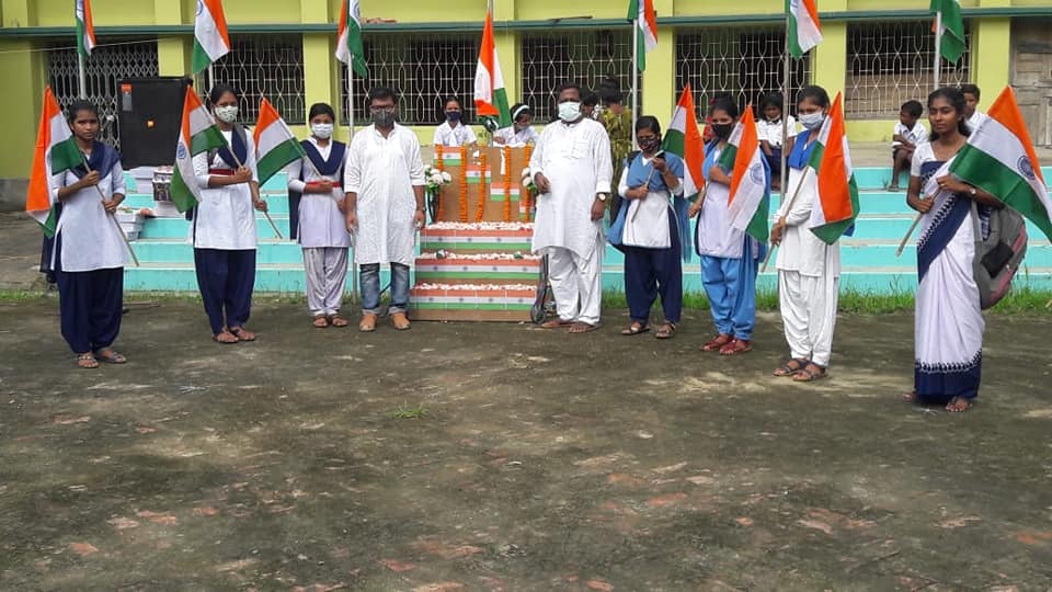 75th Anniversary of Indian Independence day celebrated at Sundarban Badaban Bharati Education Centre. 