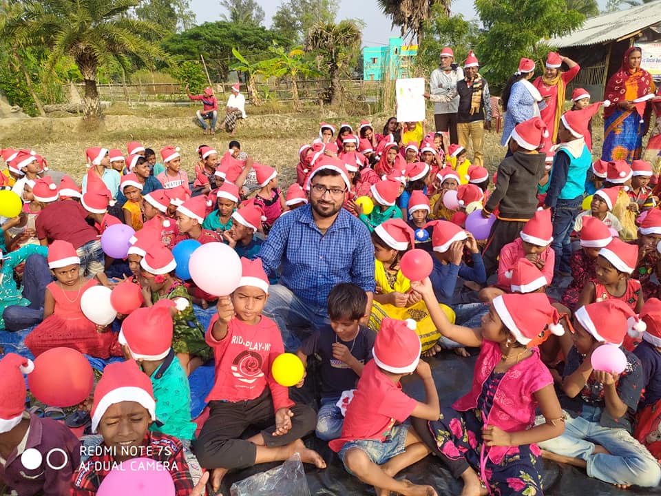 This year the Christmas celebration was something unique. The children of SAI at  Sundarban’s who possibly for the very first time have experienced the flavor of Christmas.