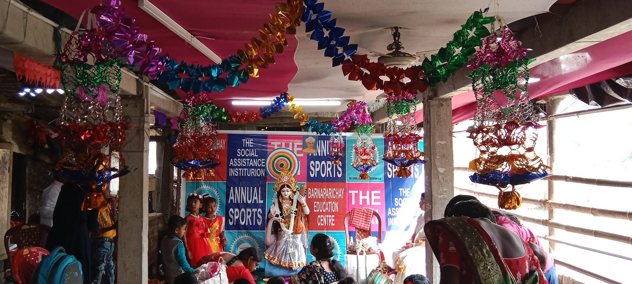 Children of SAI-run education centr have been initiated in the worship of Goddess Saraswati.
