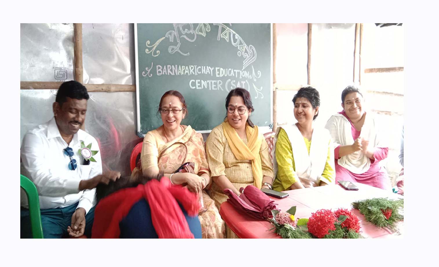 Professor Nilanjana Deb, Professor Shinjini Dasgupta, Principal of Visva-Bharati School Smt. Sharmistha Madam, Jhumur Madam and other guests Visit our Centres.