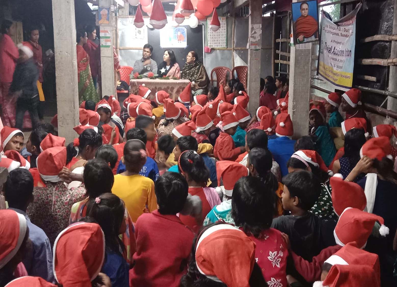 Prof. Debraj Bhattacharya,  Dept of Civil Engineering, Associate Professor,  IIT Hyderabad and his family celebrated Christmas with the children of our Barnaparichay Education Center.