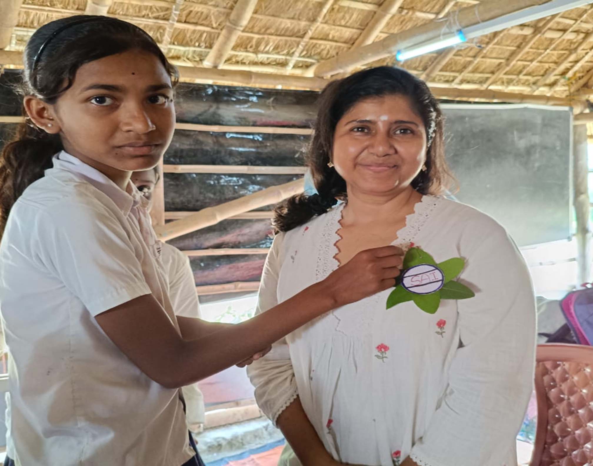 Prof. Nilanjana Deb, Department of English, Jadavpur University spent time meeting children at our Barnaparichay Education Center..